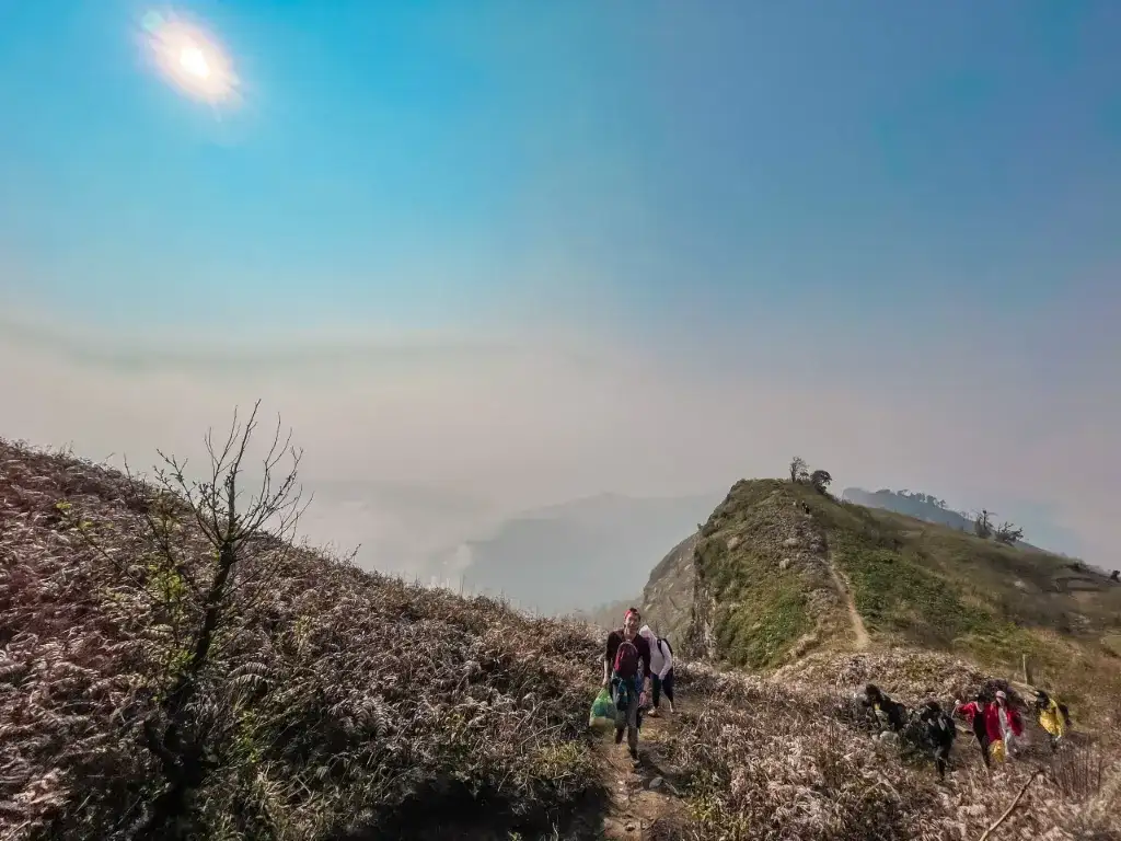 Trekking Lao Than Mountain Tour 3 Days